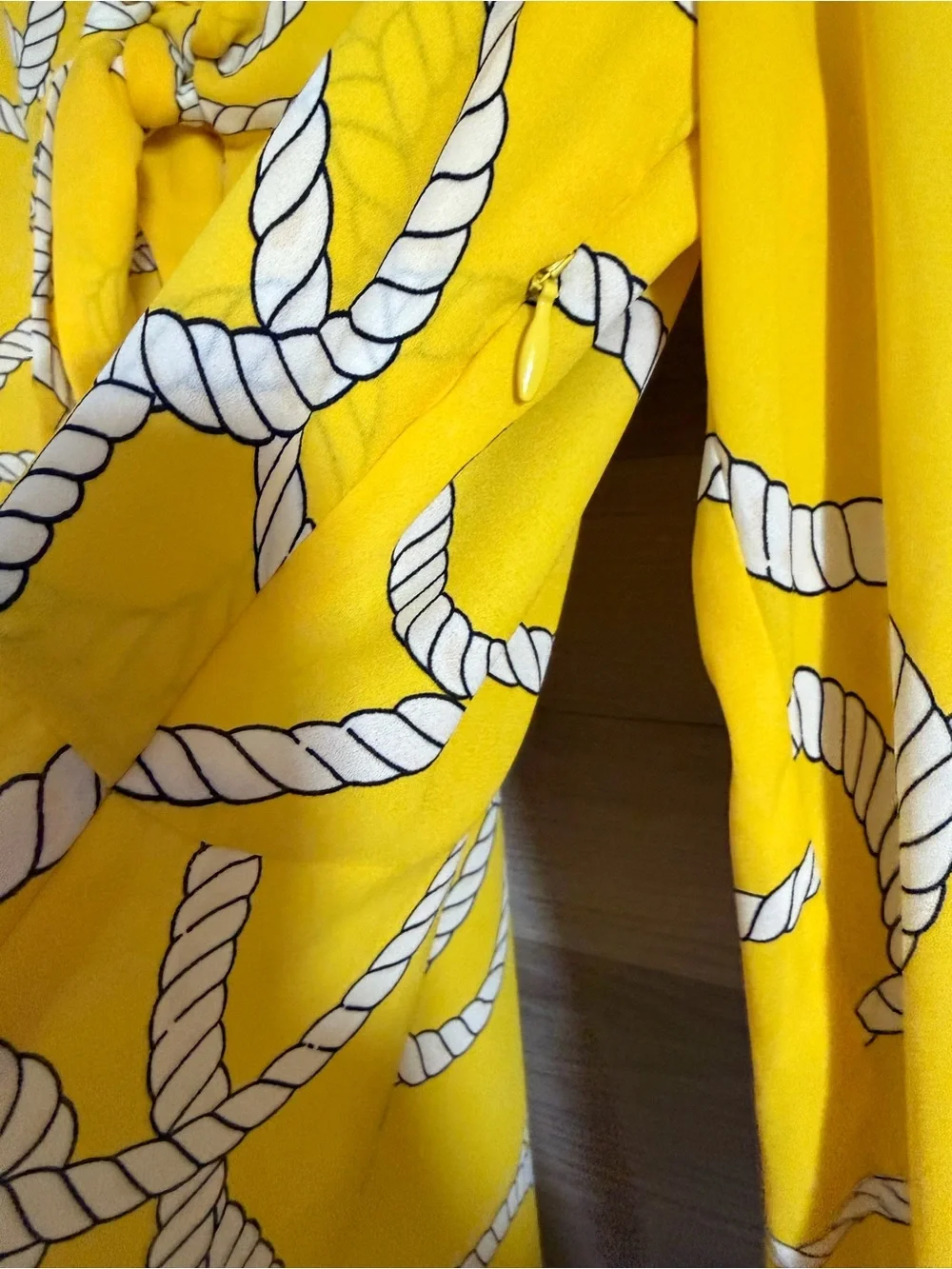 CAbi Yellow Nautical Rope Tie-Front Blouse Size L - Picture 5 of 7
